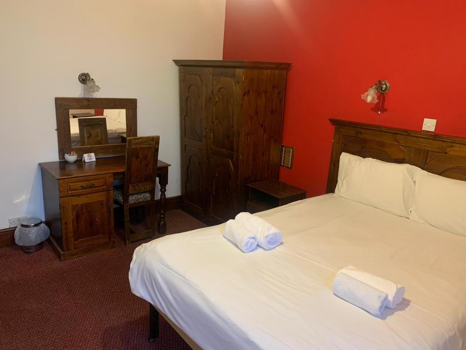 The Bull Hotel Llangefni Kamer foto