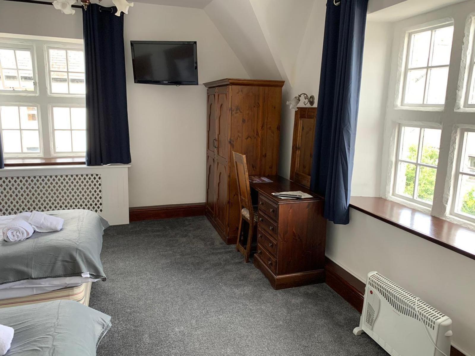 The Bull Hotel Llangefni Kamer foto