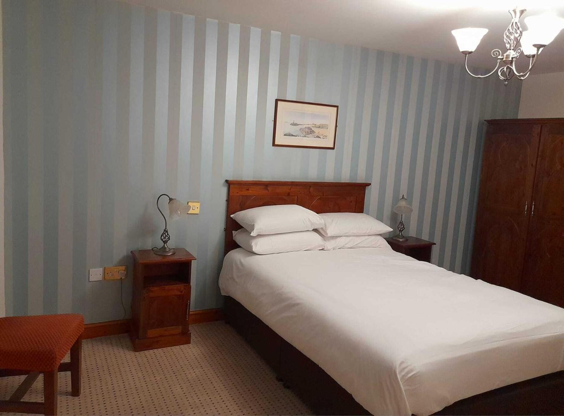 The Bull Hotel Llangefni Buitenkant foto