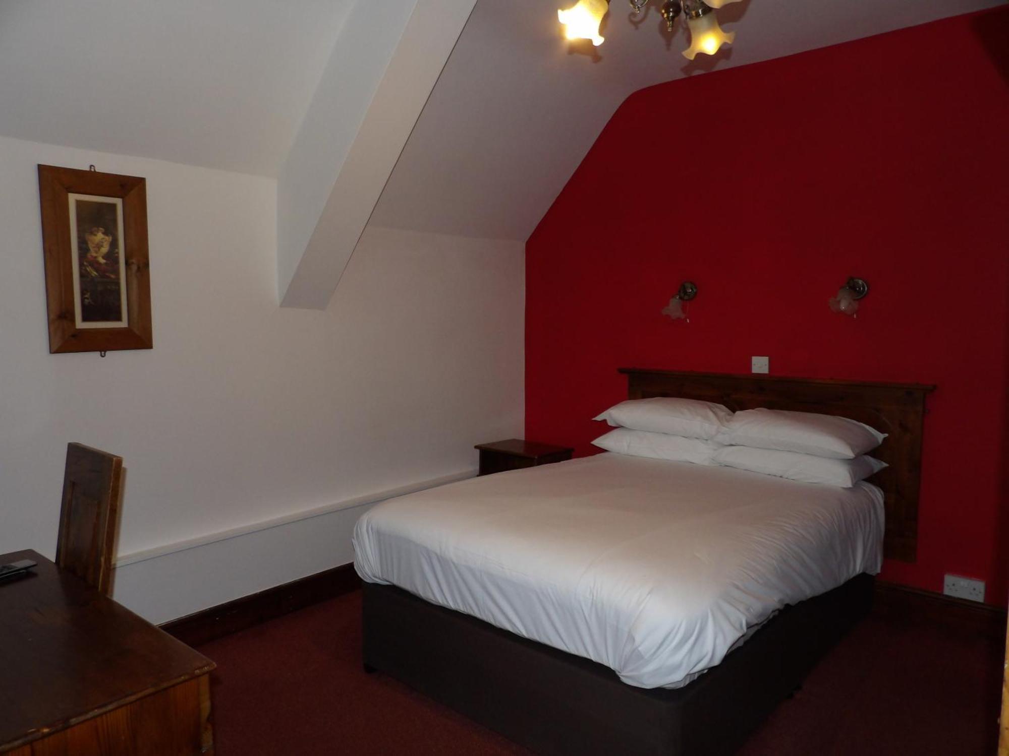 The Bull Hotel Llangefni Buitenkant foto