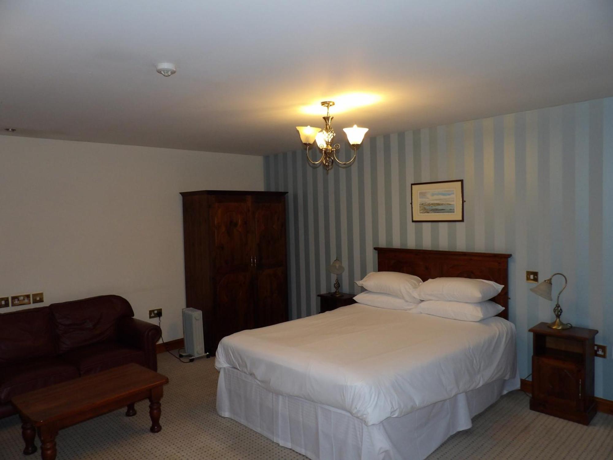 The Bull Hotel Llangefni Buitenkant foto